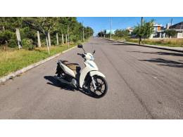 HONDA - BIZ 125 - 2022/2022 - Branca - R$ 16.500,00