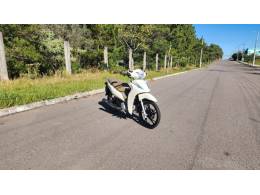HONDA - BIZ 125 - 2022/2022 - Branca - R$ 16.500,00