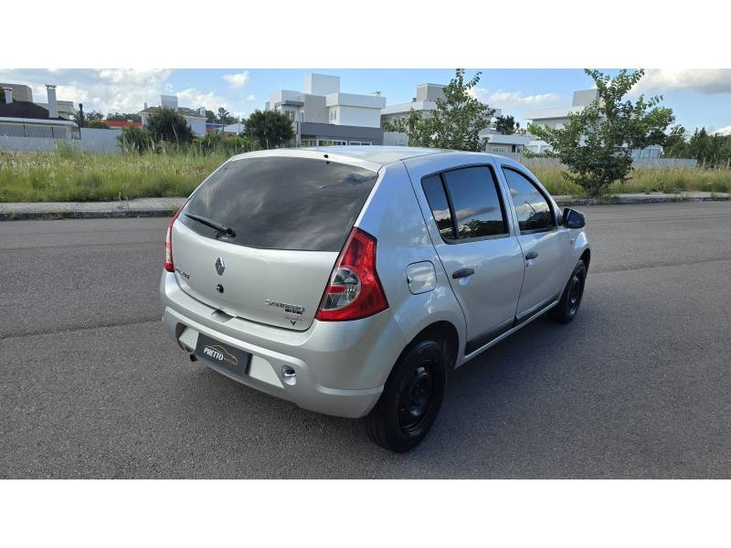 RENAULT - SANDERO - 2011/2011 - Cinza - R$ 29.800,00