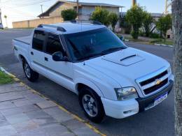 CHEVROLET - S10 - 2011/2011 - Branca - R$ 95.000,00