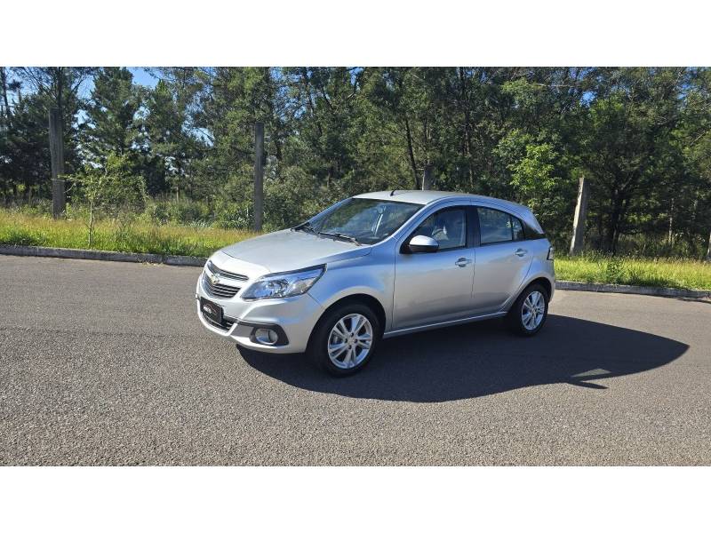 CHEVROLET - AGILE - 2014/2014 - Prata - R$ 39.900,00