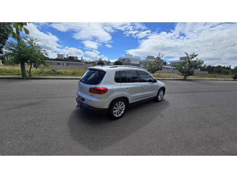 VOLKSWAGEN - TIGUAN - 2014/2014 - Cinza - R$ 69.900,00