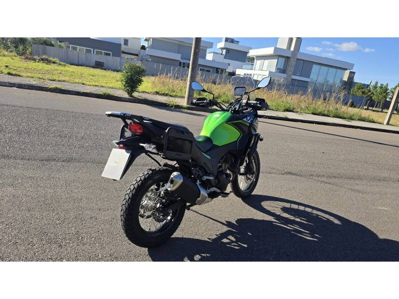 KAWASAKI - VERSYS 300 - 2024/2024 - Verde - R$ 34.900,00