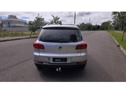 VOLKSWAGEN - TIGUAN - 2014/2014 - Cinza - R$ 69.900,00
