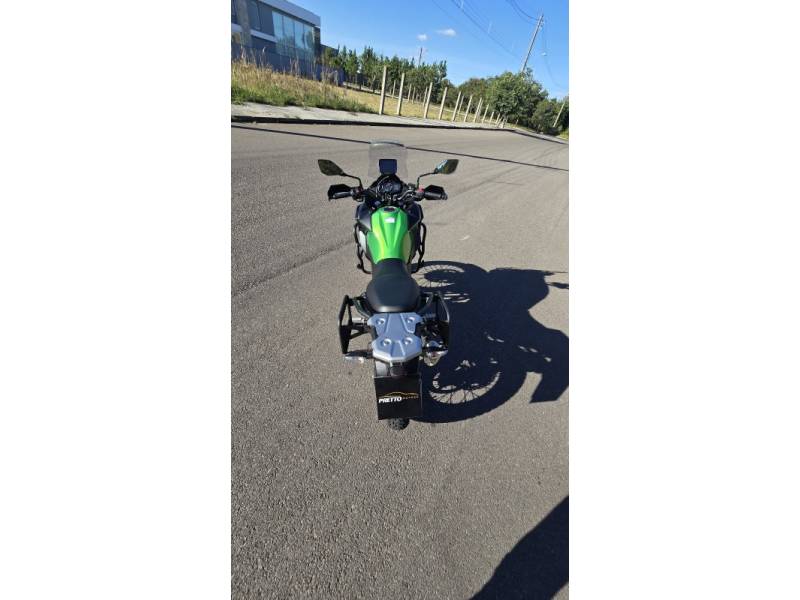 KAWASAKI - VERSYS 300 - 2024/2024 - Verde - R$ 34.900,00