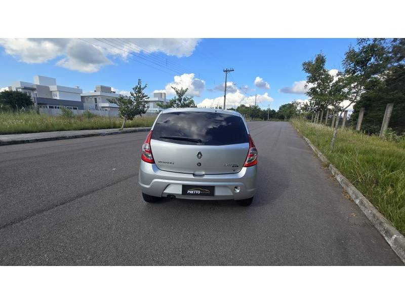 RENAULT - SANDERO - 2011/2011 - Cinza - R$ 29.800,00