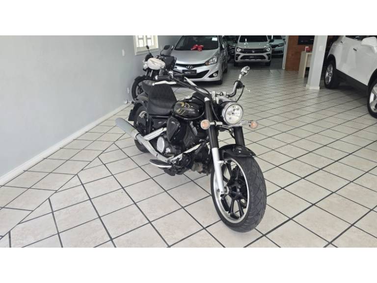 YAMAHA - XVS 950A MIDNIGHT STAR - 2014/2014 - Preta - R$ 41.500,00