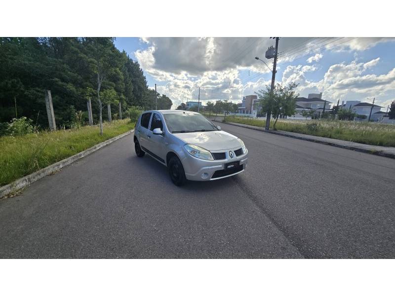 RENAULT - SANDERO - 2011/2011 - Cinza - R$ 29.800,00