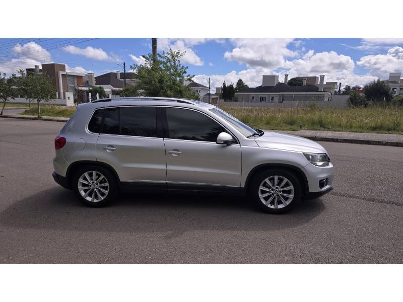 VOLKSWAGEN - TIGUAN - 2014/2014 - Cinza - R$ 69.900,00