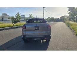 FIAT - TORO - 2020/2021 - Cinza - R$ 131.900,00