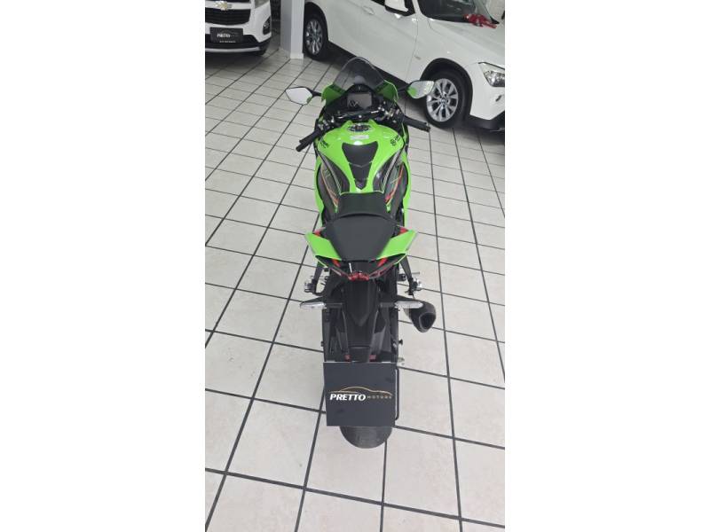 KAWASAKI - NINJA ZX-10R - 2023/2023 - Verde - Sob Consulta