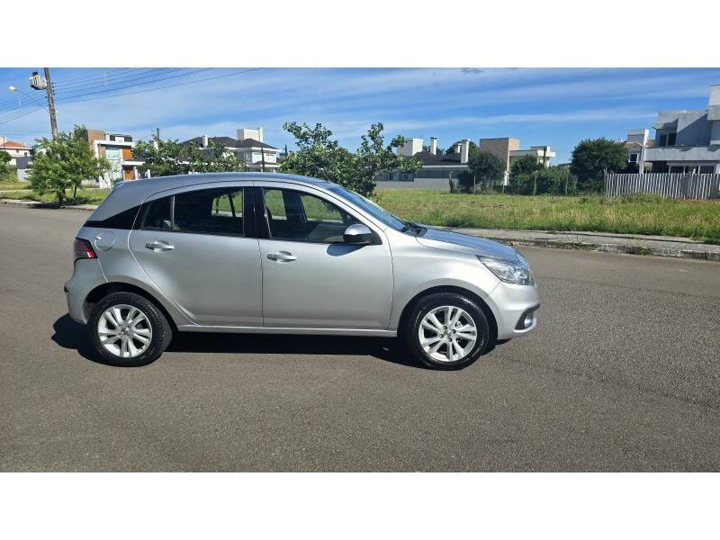 CHEVROLET - AGILE - 2014/2014 - Prata - R$ 39.900,00