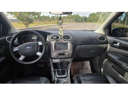 FORD - FOCUS - 2009/2009 - Preta - R$ 39.900,00