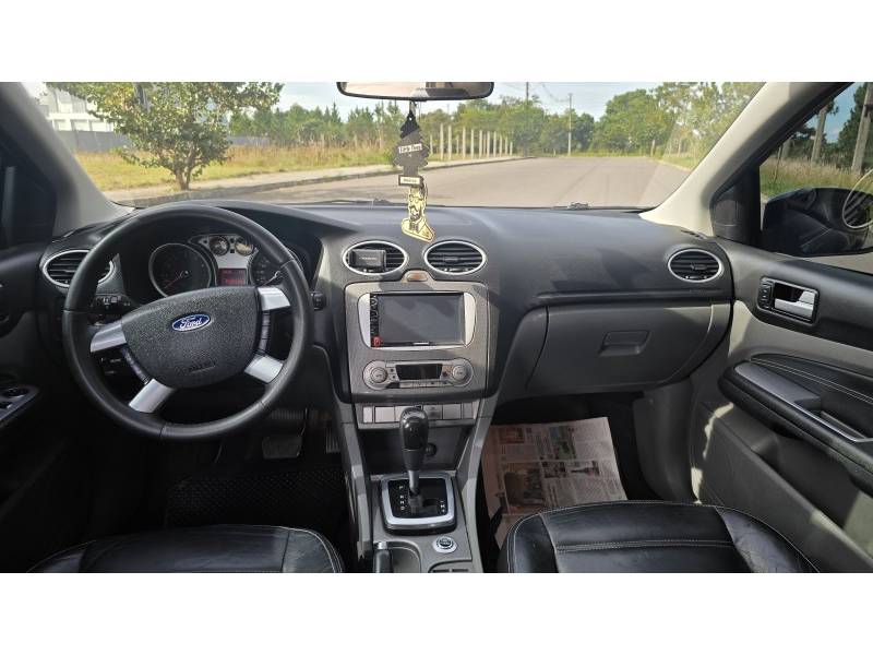 FORD - FOCUS - 2009/2009 - Preta - R$ 39.900,00