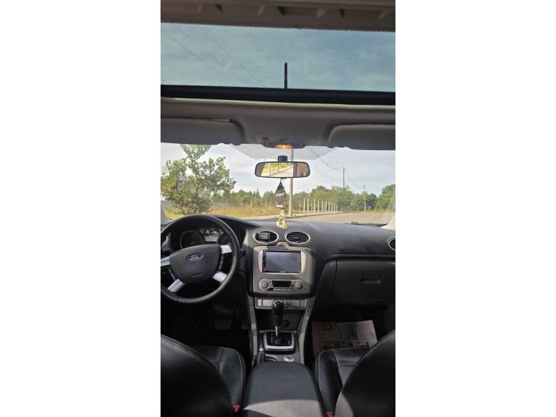 FORD - FOCUS - 2009/2009 - Preta - R$ 39.900,00