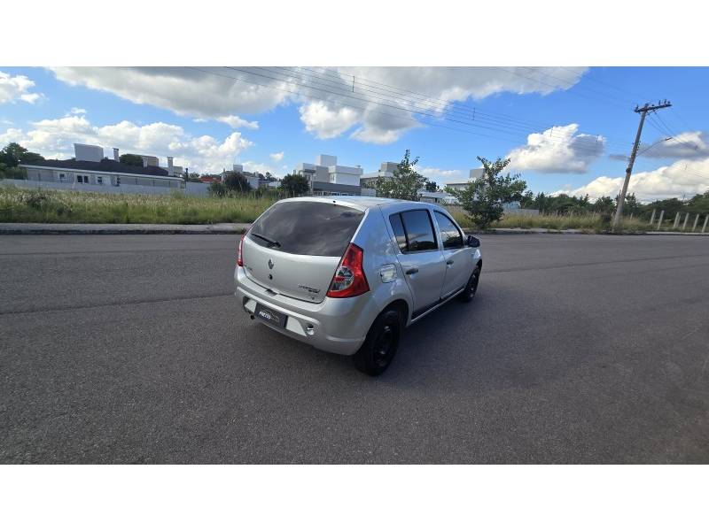 RENAULT - SANDERO - 2011/2011 - Cinza - R$ 29.800,00
