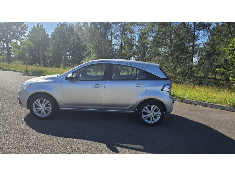 CHEVROLET - AGILE - 2014/2014 - Prata - R$ 39.900,00