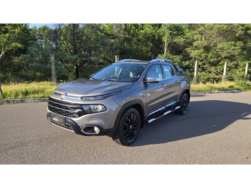FIAT - TORO - 2020/2021 - Cinza - R$ 131.900,00