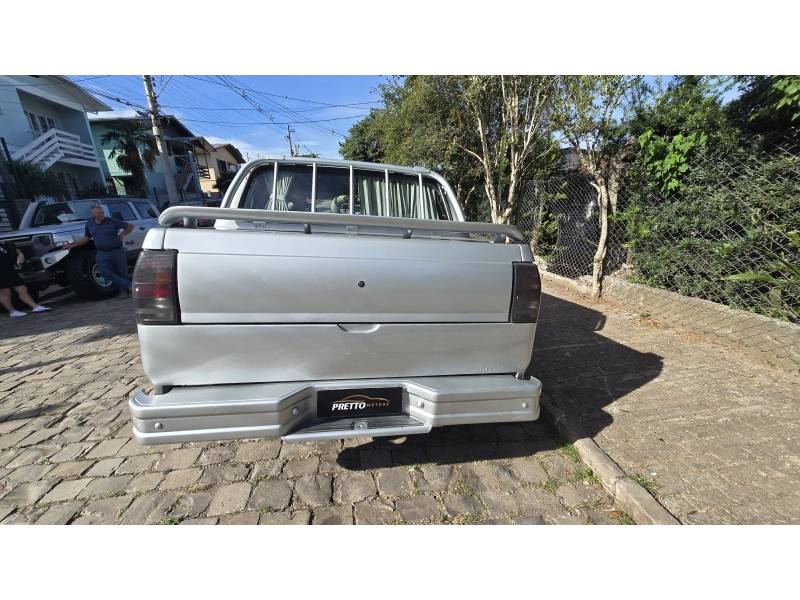 FORD - F-1000 - 1993/1993 - Cinza - R$ 81.900,00