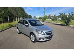 CHEVROLET - AGILE - 2014/2014 - Prata - R$ 39.900,00