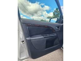 FORD - MONDEO - 2004/2004 - Prata - R$ 47.900,00