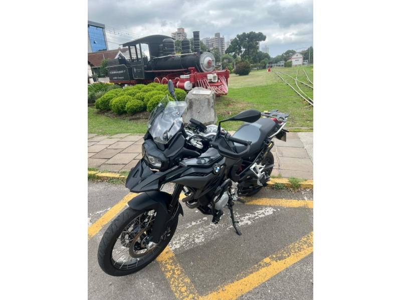 BMW - F 850 GS PREMIUM - 2022/2023 - Preta - R$ 68.000,00