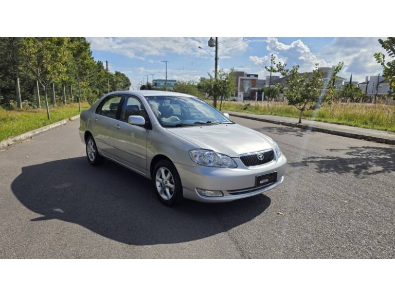 TOYOTA - COROLLA - 2006/2006 - Prata - R$ 39.900,00