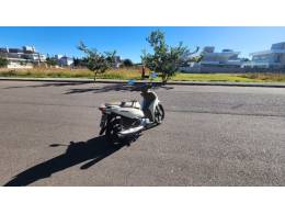 HONDA - BIZ 125 - 2022/2022 - Branca - R$ 16.500,00