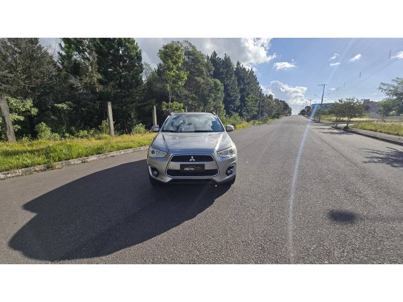 MITSUBISHI - ASX - 2013/2014 - Prata - R$ 75.000,00