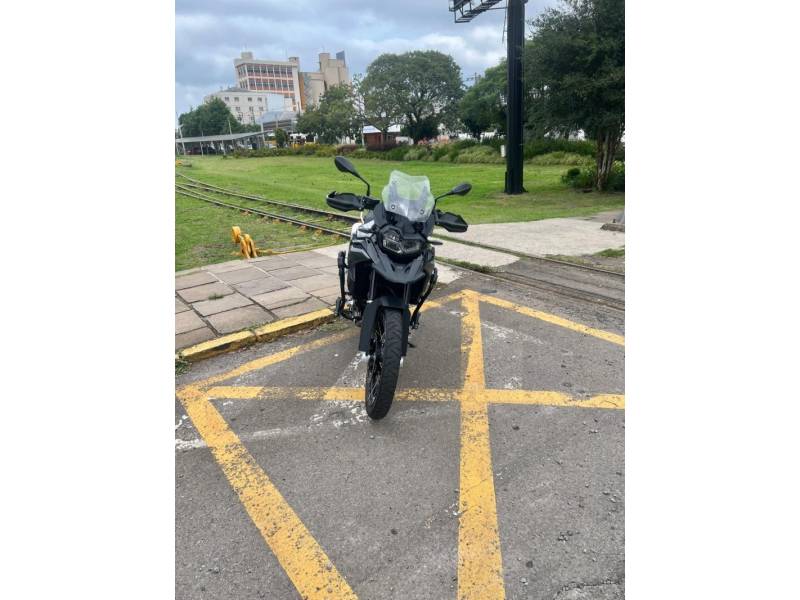 BMW - F 850 GS PREMIUM - 2022/2023 - Preta - R$ 68.000,00