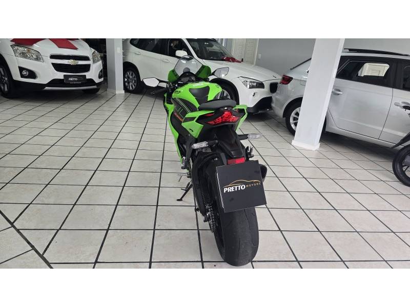 KAWASAKI - NINJA ZX-10R - 2023/2023 - Verde - Sob Consulta