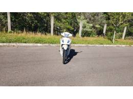 HONDA - BIZ 125 - 2022/2022 - Branca - R$ 16.500,00